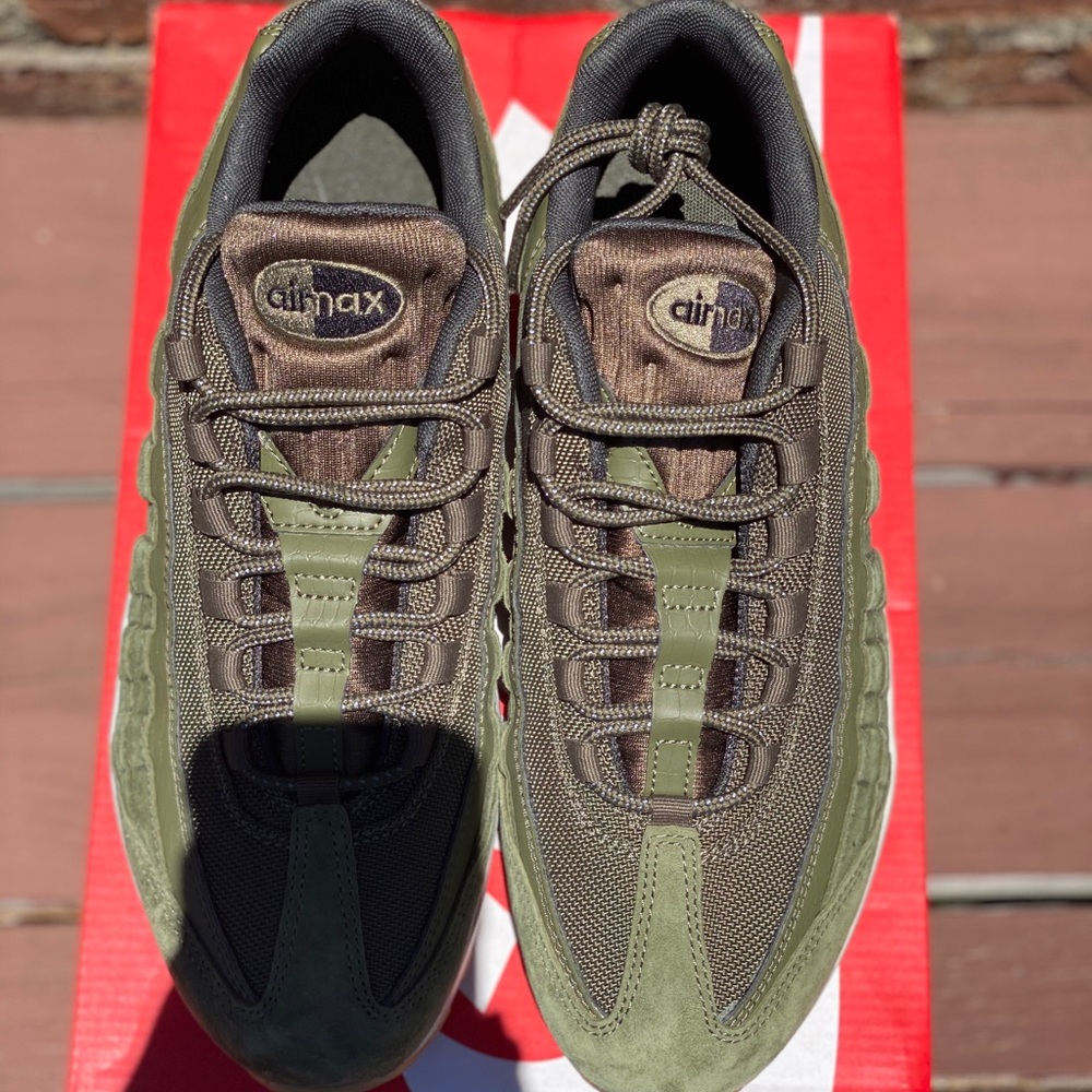 Meet your Posher, Todd